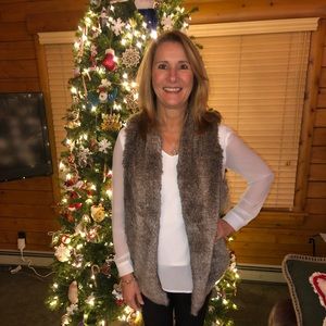 Meet your Posher, Joan